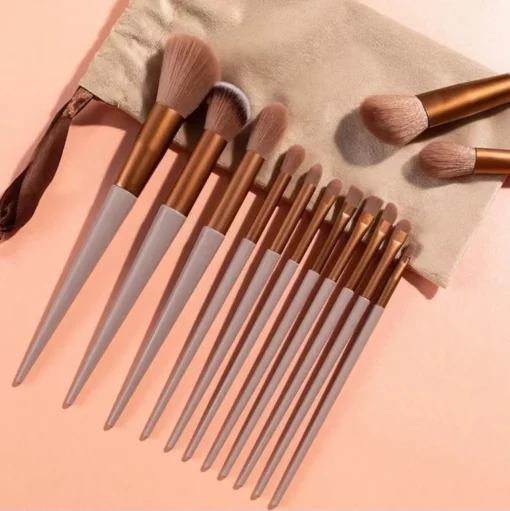 13-Piece Soft Hair Makeup Brushes Set Beauty Tools with green plastic handle Powder Blush Eye Shadow Concealer Brushes - Image 2